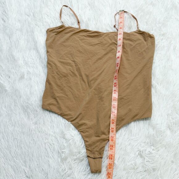 BNWOT Women SKIMS Fits Everybody Cami Bodysuit in Ochre Size 2X - Picture 5 of 7